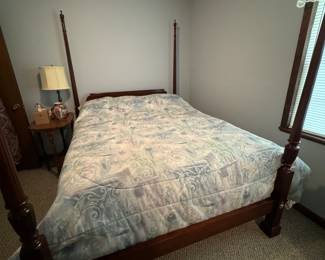 4 poster bed