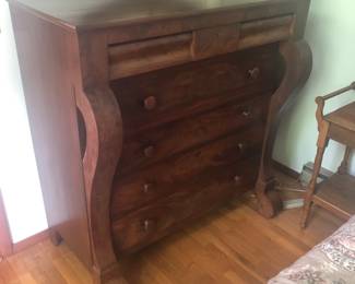 Antique Chest of Drawers