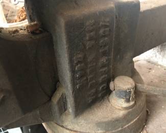 60 LB Craftsmen Vice (buyer must uninstall)