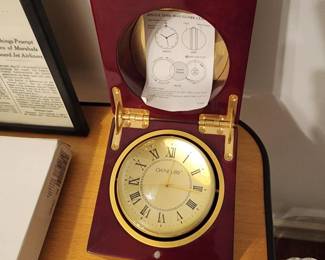 GLOBE CLOCK IN BOX CASE