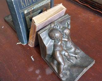 VINTAGE  BRONZE CHERUB BOOKENDS