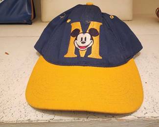 VINTAGE MICKEY MOUSE HAT FROM MICKEY MOUSE STUDIO DISNEY