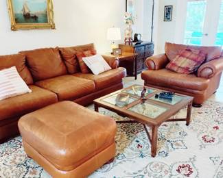 GENUINE LEATHER , LIKE NEW, RICH  AUBURN COLOR, EXC COND