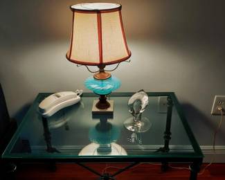 VINTAGE FENTON TABLE LAMP