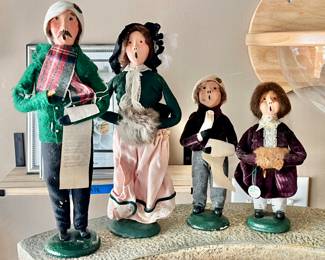 Vintage Christmas Carolers