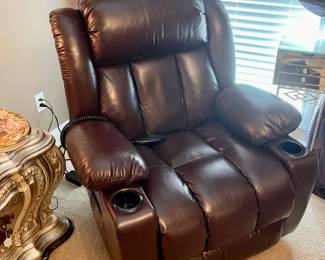 Massage chair with heat!