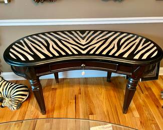 Seven Seas by Hooker Furniture Zebra Top writing desk