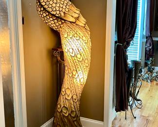 ArtMax Life size peacock floor lamp