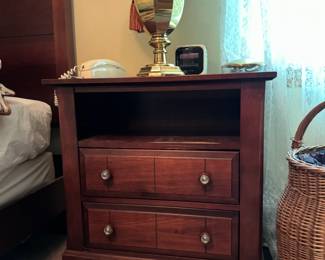 bassett furniture wooden side table // metal lamp/shaes // bedroom suite