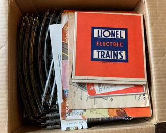 Lionel Train tracks, manuals