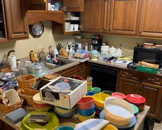 A view of the kitchen -if you need it, there are two here! 