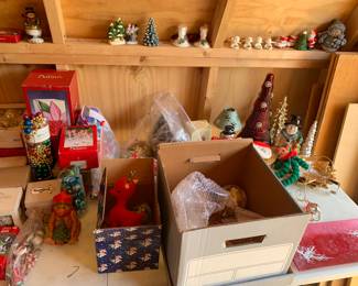 Ornaments, trees and decor