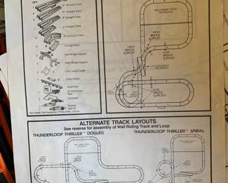 Aurora race car track and cars, pristine condition