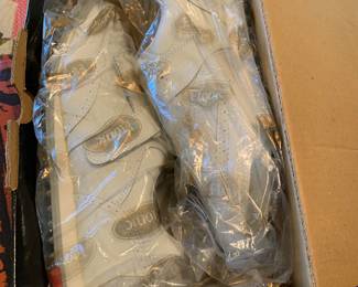 Men's Etonic shoes, 11, NIB