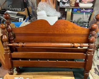 Full davis Cabinet cannonball bed cherry