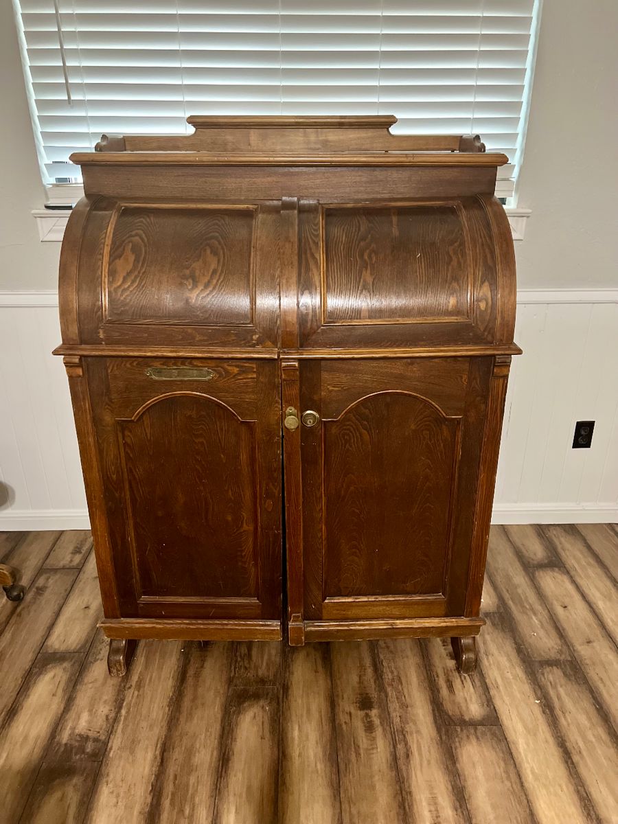 Victorian wooden desk 