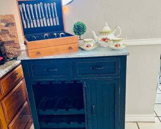 Mini Bar , New flatware 