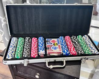 New set of Texas hold card game 