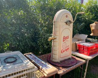 Water dispenser $600