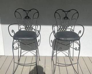 2 Wrought Iron Patio Chairs P11

