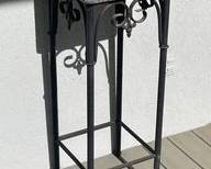 Iron And Marble Pedestal P13
