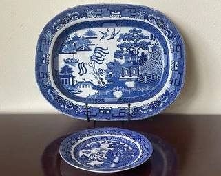 2 Antique "blue Willow" Platter & Plate K21
