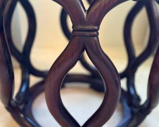  Asian-style side table/stool