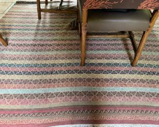   Flatweave rug    9' x 12' 