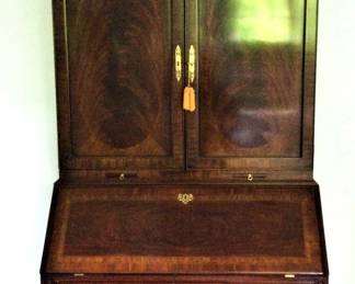 Drexel Heritage Mahogany Inlaid Secretary