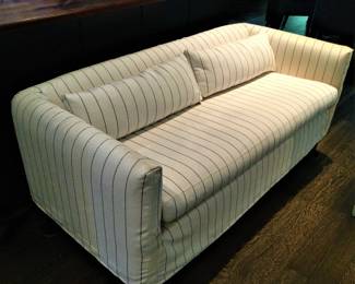 Pottery Barn Lovrseat