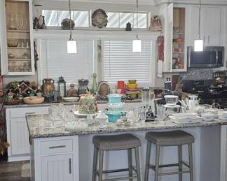 Packed kitchen 50% off