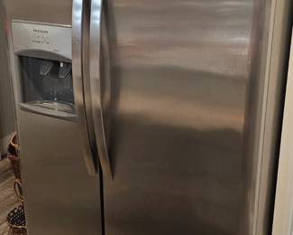Frigidaire stainless with ice maker and water filter $850...now $425