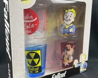Fallout 4 Mini Glass Set, New in Box, 2oz