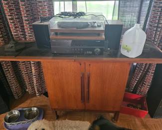 MID CENTURY FLIP TOP BAR NICE PEICE HIGHEST OFFER (TAKING BIDS)