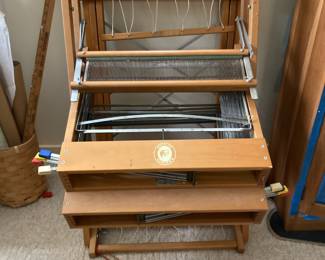 Leclerc Dorothy Table Loom with Four Shafts