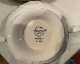 Wedgwood Patrician Ivory Cream Embossed Dinnerware Set
