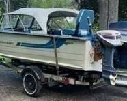  01 1977 Starcraft S Sport Boat with 75 HP Evinrude Motor