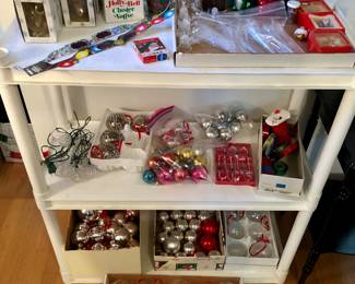 Assorted Xmas ornaments