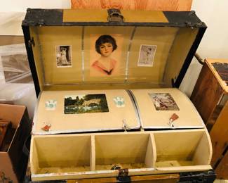 Interior of trunk - tray lifts out