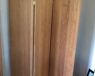 3-panel wooden folding screen (76” tall, each panel is 16” wide) There's one 3-panel screen & two 2-panels screens like this one