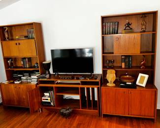 Gorgeous MidCentury wall unit, separate pieces easy removal