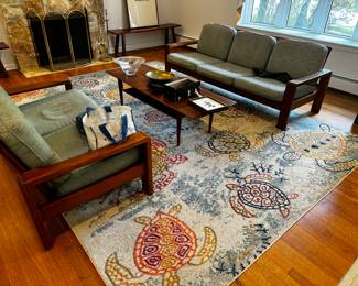Cool Turtle rug, midmod!!
Coffee table is sold!!