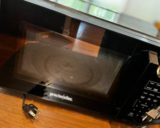 Proctor/Silex microwave