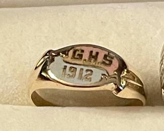 gold antique school ring