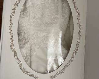 wedding dress with veil and skirt