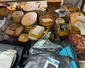 . . . lots more Longabergers!