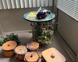 . . . more unique and specialty Longaberger baskets