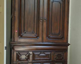 Ralph Lauren armoire