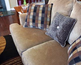 Items Located In The Family Room