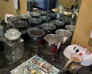 Items Located In The Family Room